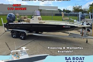 Xpress H22B Bay 2021 Xpress H22B Bay boat on trailer, only 175 hours, financing available.