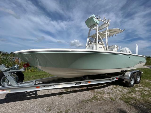 2025 Pathfinder 2400 Open
