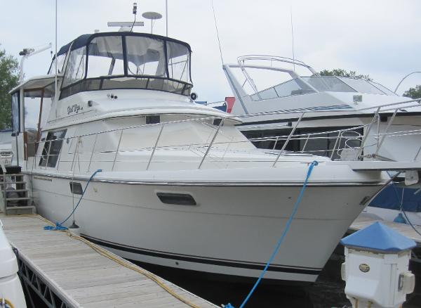 Used Carver 42 Aft Cabin Motoryacht Boats For Sale Boats Com