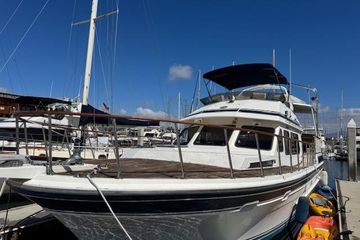 1985 Spindrift Trawler