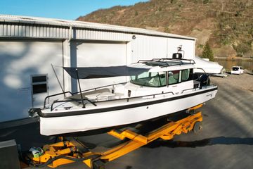 2020 Axopar 28 CABIN