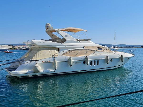 2005 Azimut 62