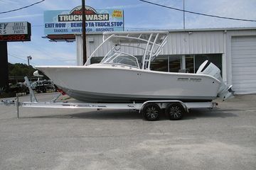 2026 Sea Pro 240 Dual Console Deluxe