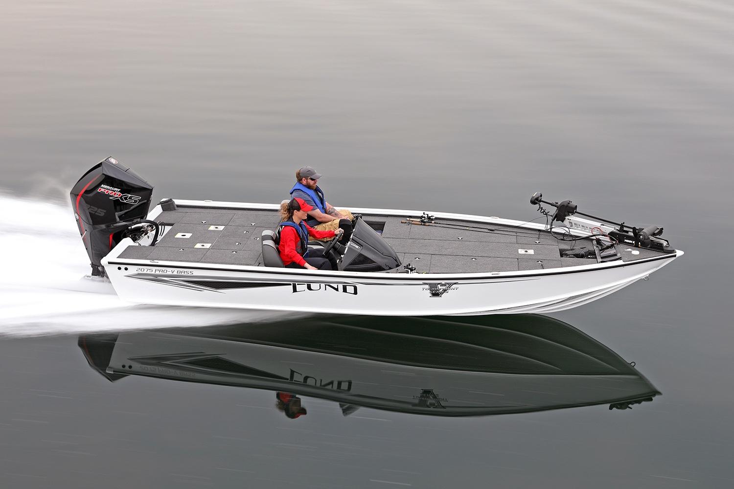 Lund Boat image