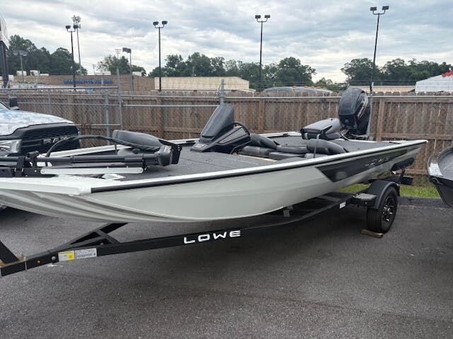 2025 Lowe Stinger 175