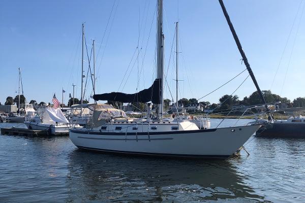 2000 Pacific Seacraft 34 cutter