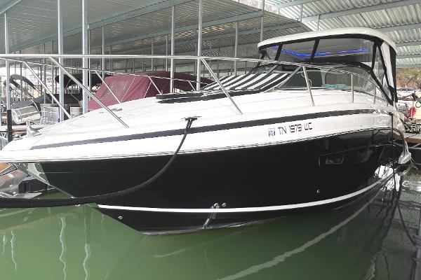 2019 Regal 33 Express