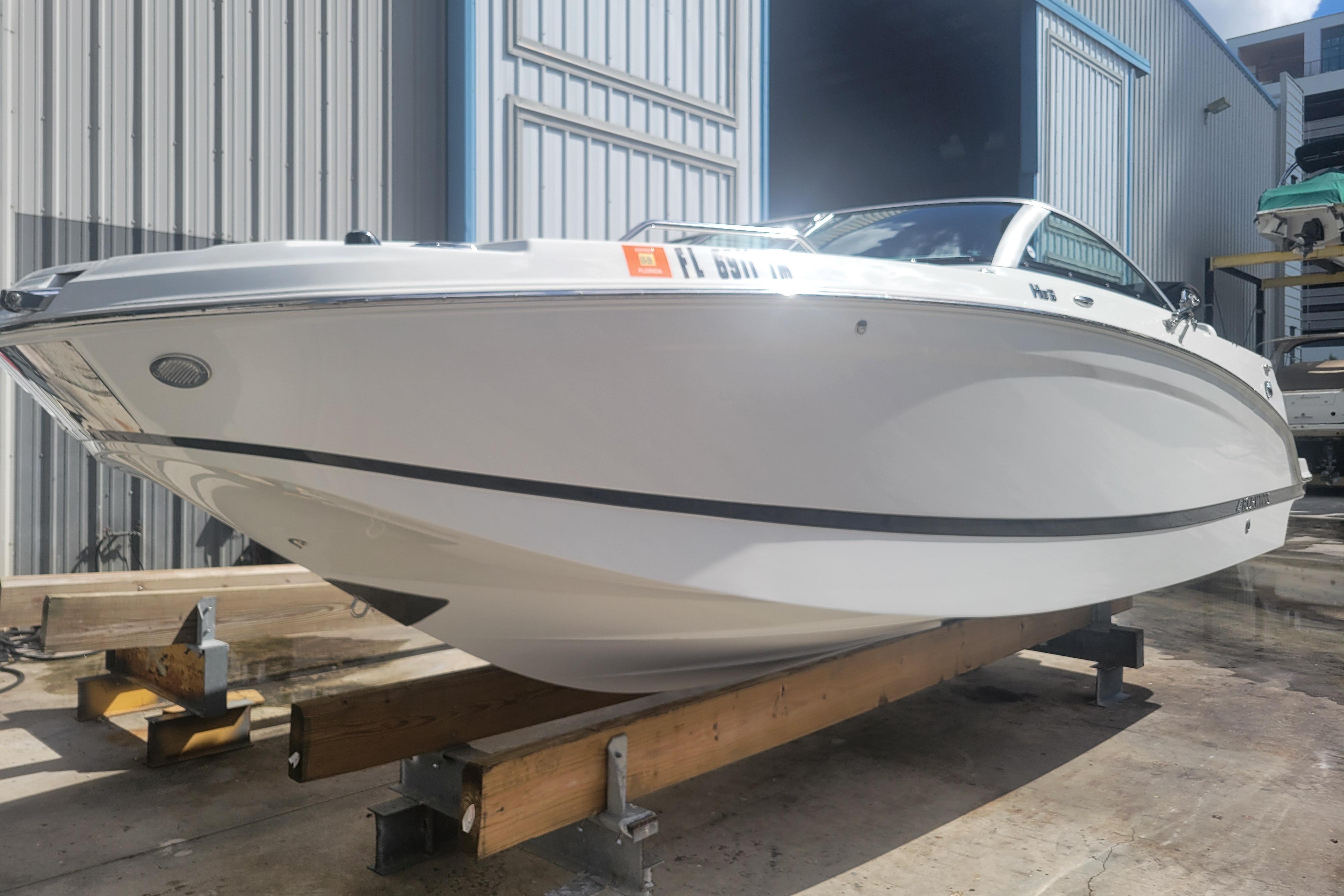 2022 Four Winns HD3