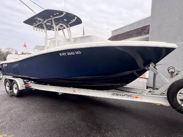 2021 Yellowfin 26 Hybrid