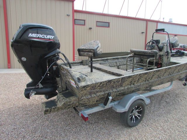 2023 Lowe 1860 Roughneck
