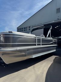 2025 SunCatcher Select 324SL