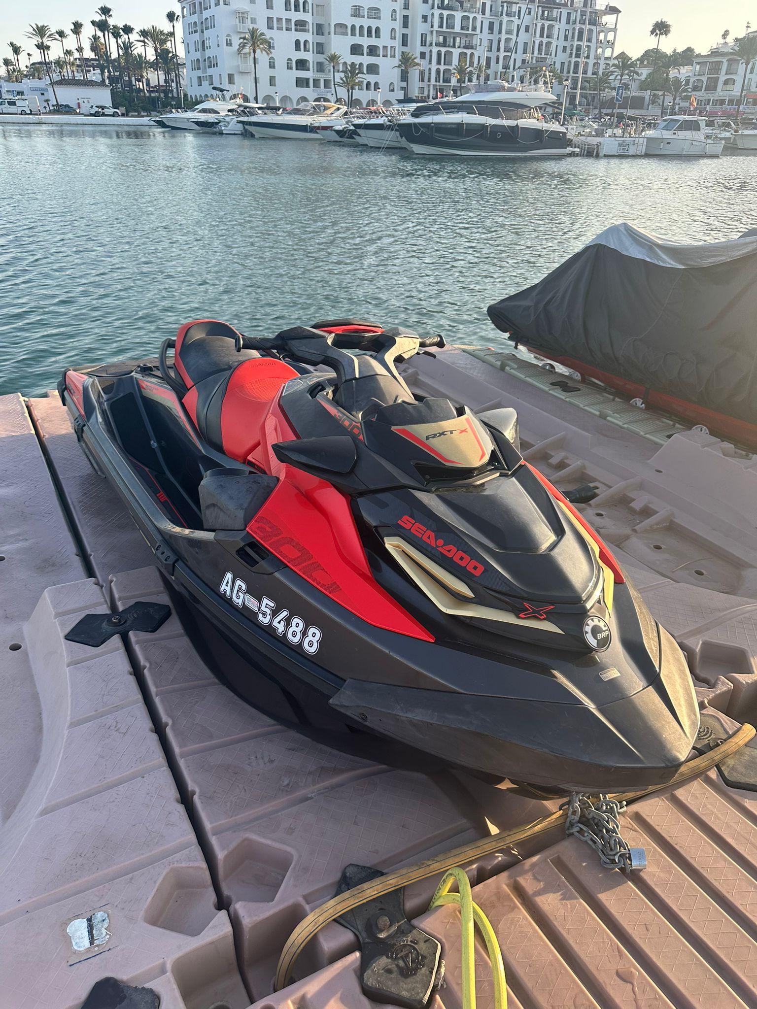2019 Sea-Doo RXT300
