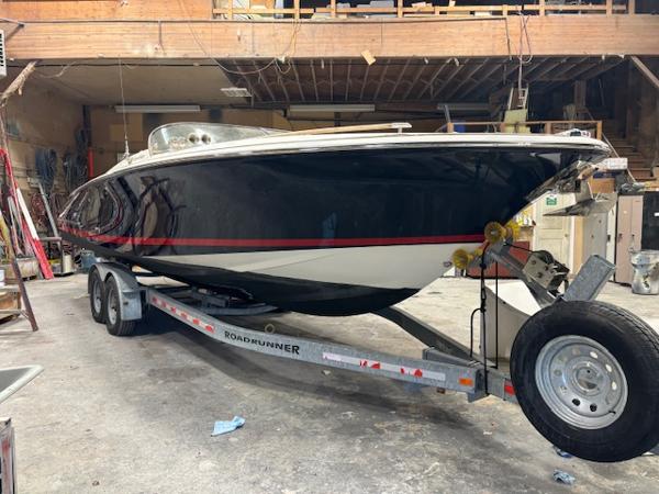 2005 Chris-Craft Corsair 28