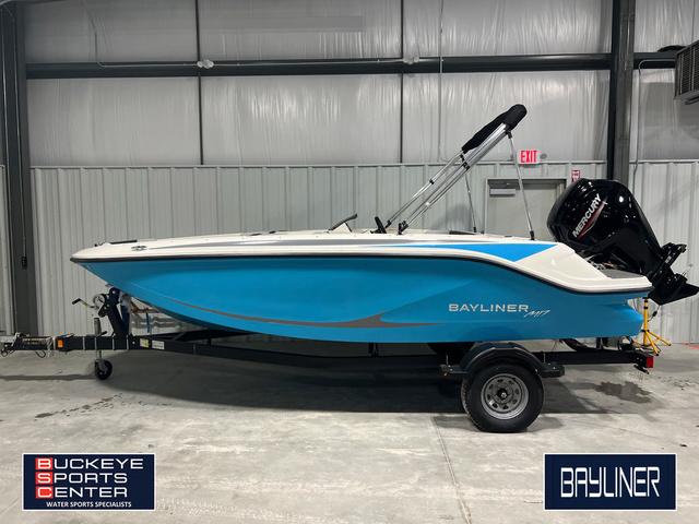2025 Bayliner M17