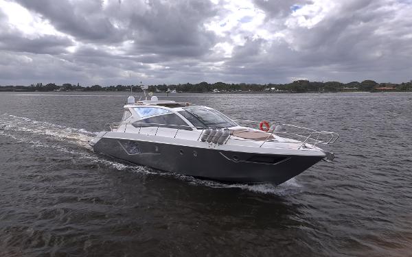 2012 Cranchi 56