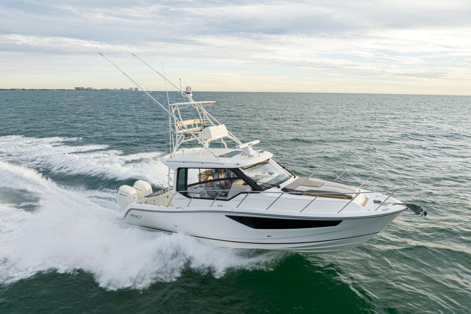 2026 Boston Whaler 365 Conquest