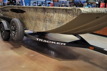 2026 Tracker Grizzly 1650 T Prairie Wings Edition