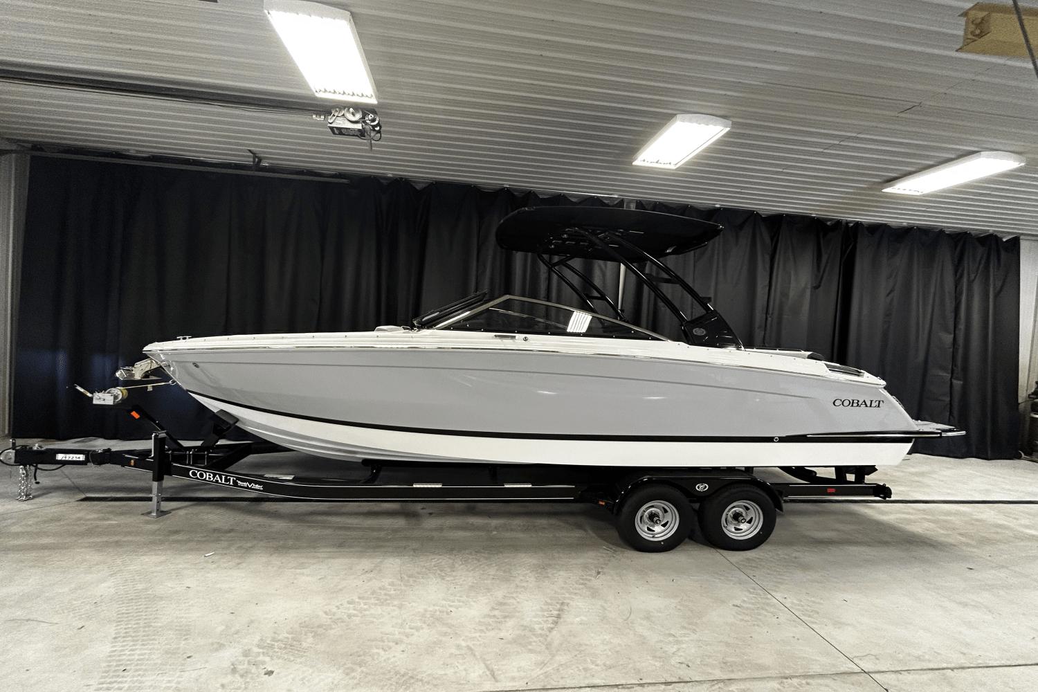 Cobalt R8 boats for sale - boats.com