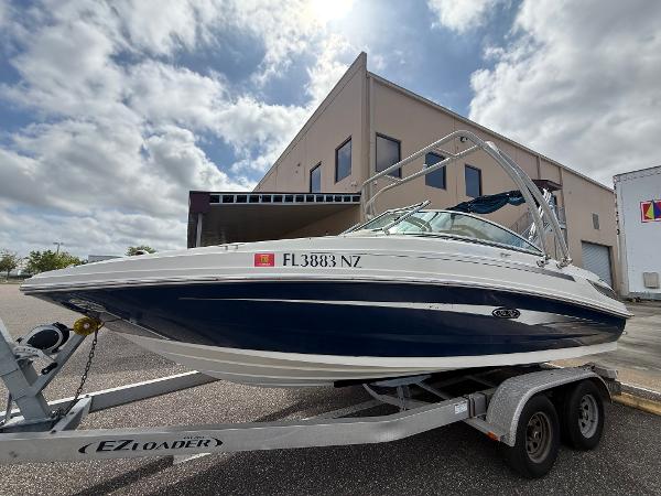 2008 Sea Ray 210 Sundeck