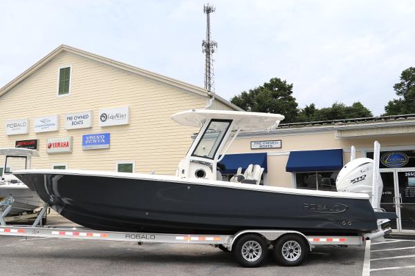 2025 Robalo 266 Cayman, Leesville South Carolina - boats.com