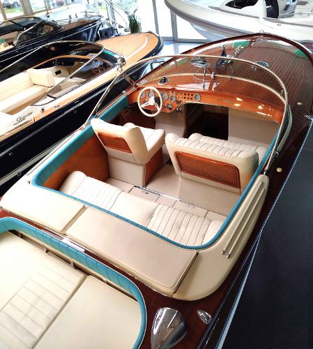 1978 Riva Aquarama Special 708