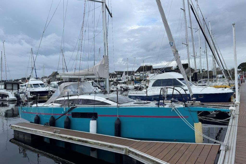 2019 RM Yachts RM 890+