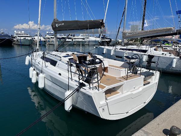 Dufour 37
