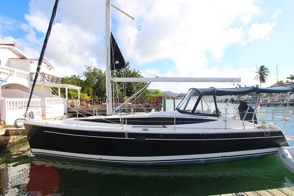 2014 Marlow-Hunter 37