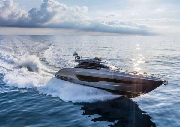 2021 Riva 66' Ribelle