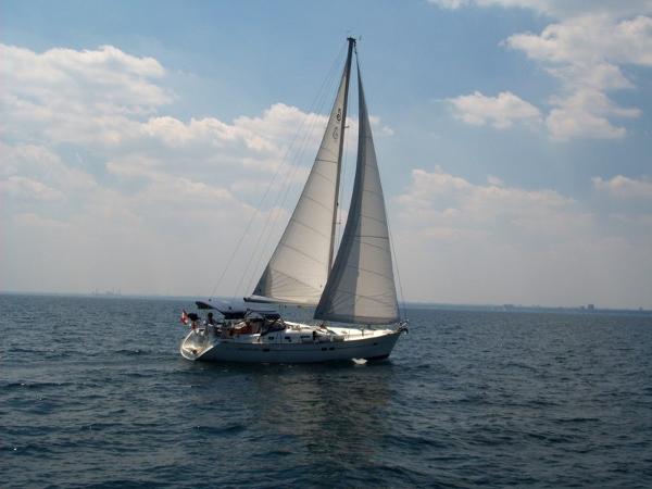 First ship of the season sails into port of Oshawa, Ont.