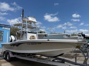 Ranger 2510 Bay Ranger 2016 Ranger 2510 Bay Ranger boat on trailer under blue sky.
