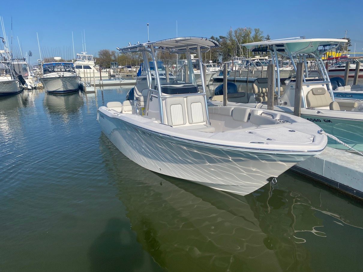2023 Sea Fox 228 Commander