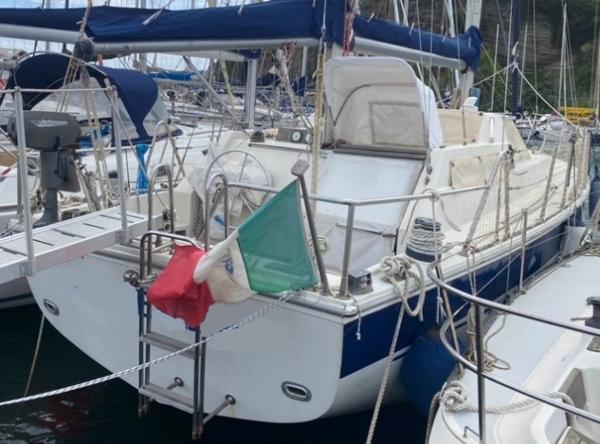 1977 Ferretti Yachts Altura 42