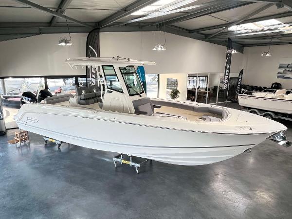 2024 Boston Whaler 280 Outrage