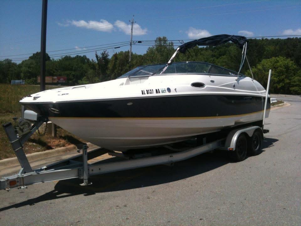 2004 Regal 2400 Bowrider