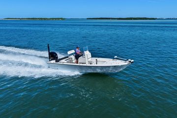 2021 Pathfinder 2200 TRS