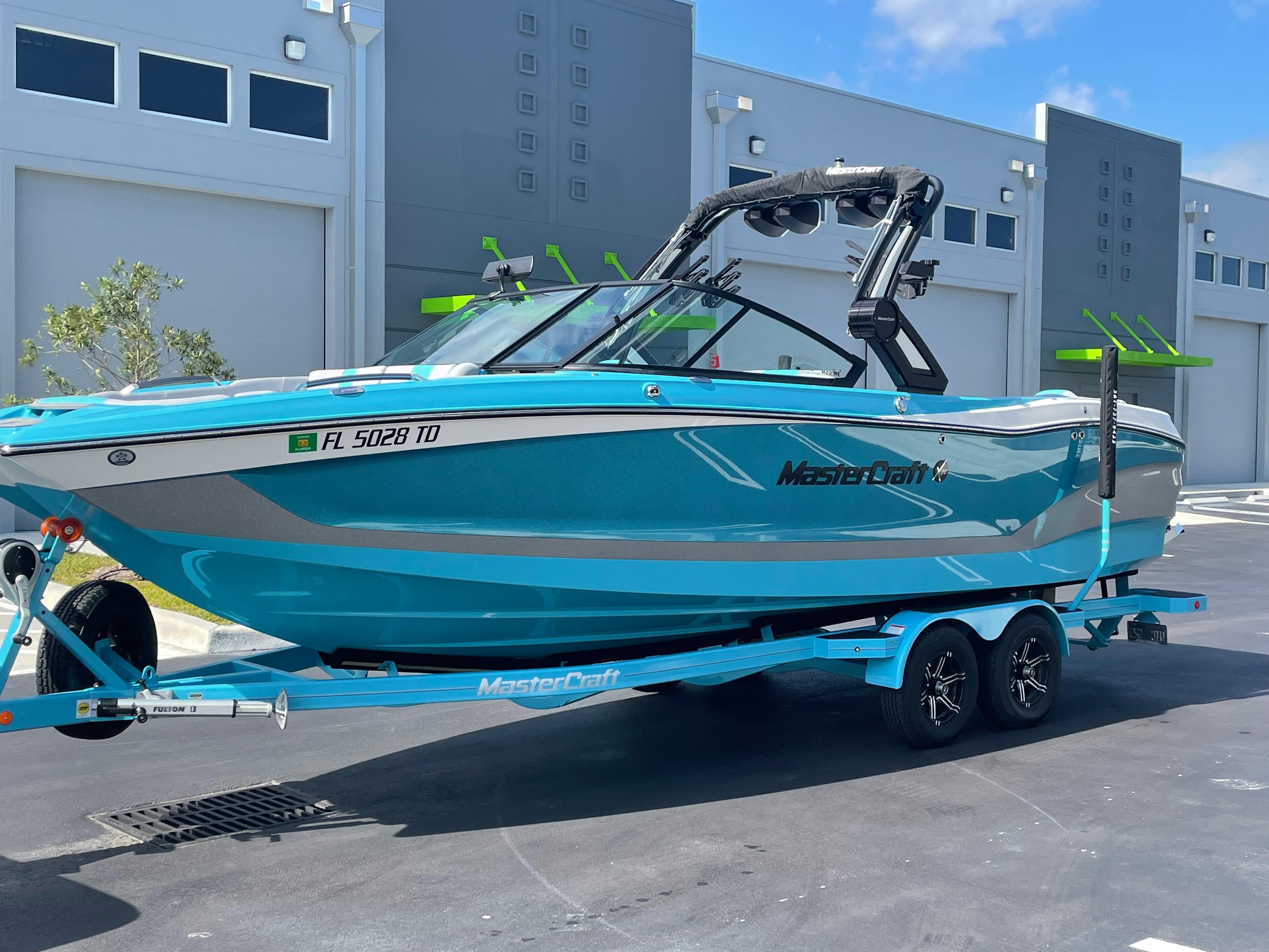 2022 MasterCraft X-26