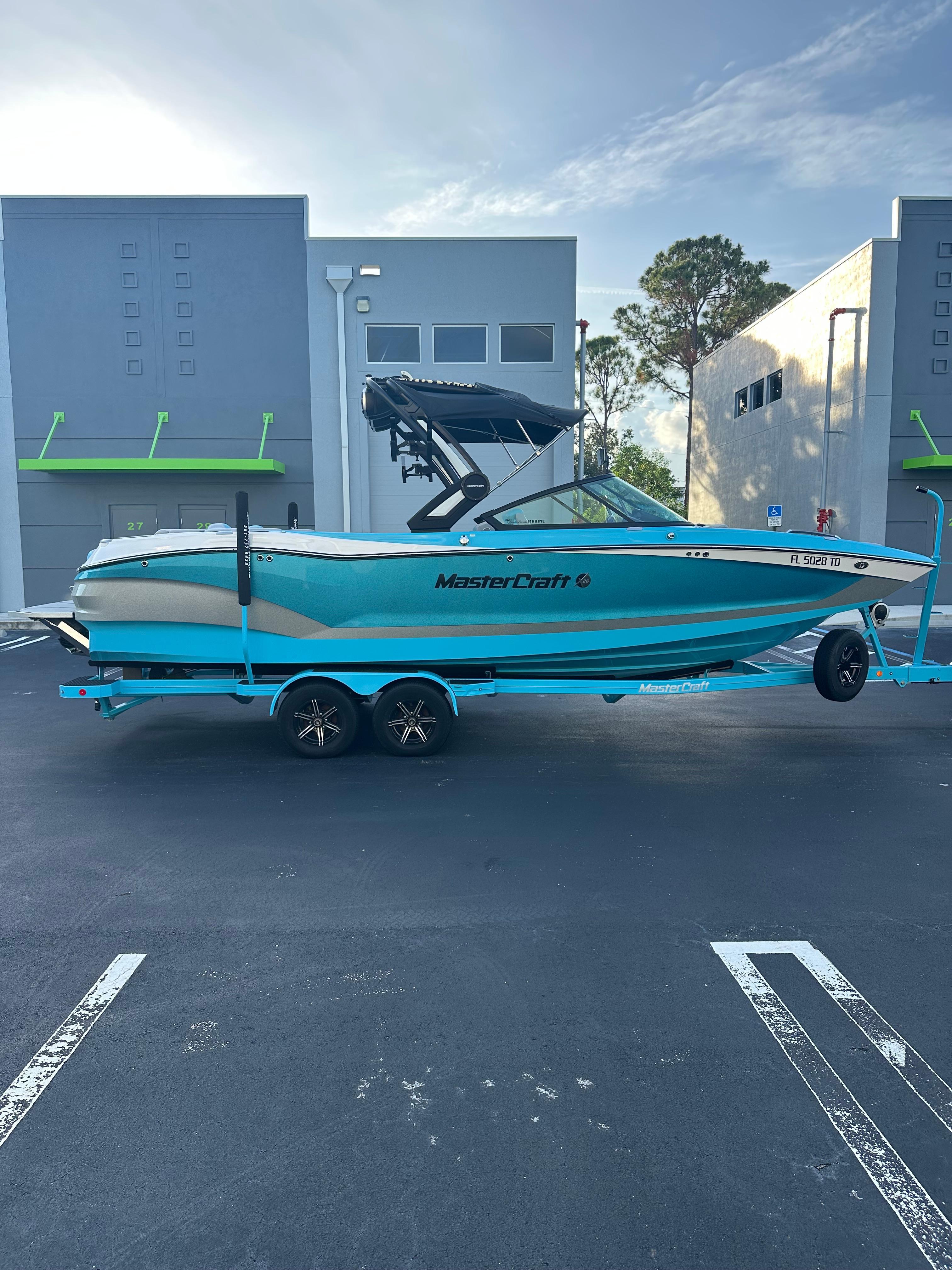 2022 MasterCraft X-26