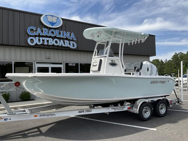 Sea Pro 202 Center Console