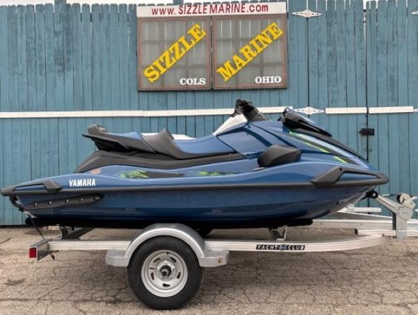Yamaha WaveRunner VX Cruiser HO 2025 Yamaha WaveRunner VX Cruiser HO on trailer at Sizzle Marine, Ohio.