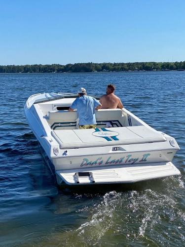1996 Profile 270