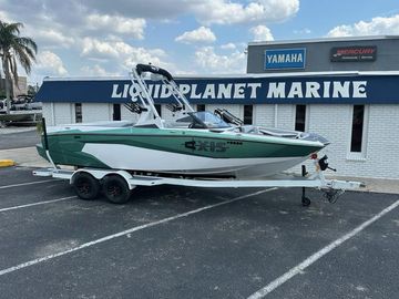 2025 Axis Wake Research A Series A225