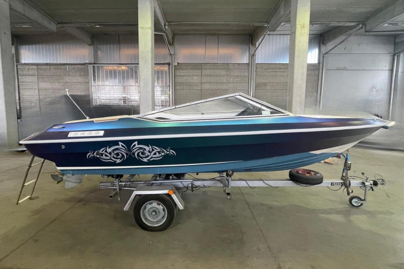 1989 Maxum 1800 SC