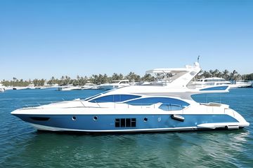 2013 Azimut 70