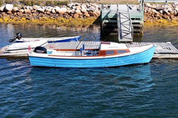 2025 Custom Ninigret 22 OB Skiff