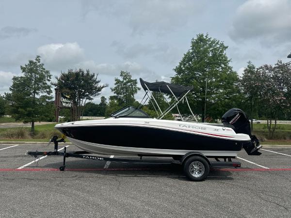 2024 Tahoe 200 S