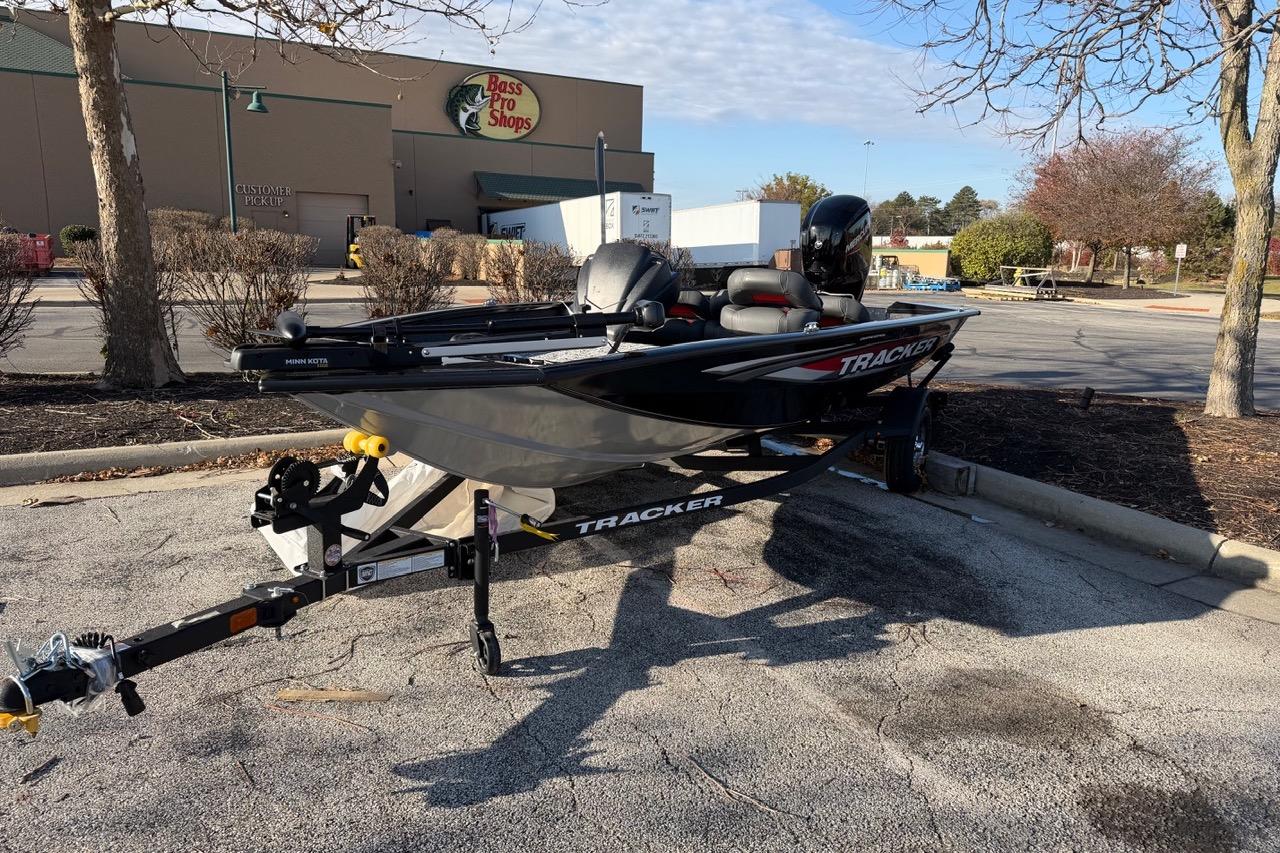 2026 Tracker Pro Team 175 Crappie Edition
