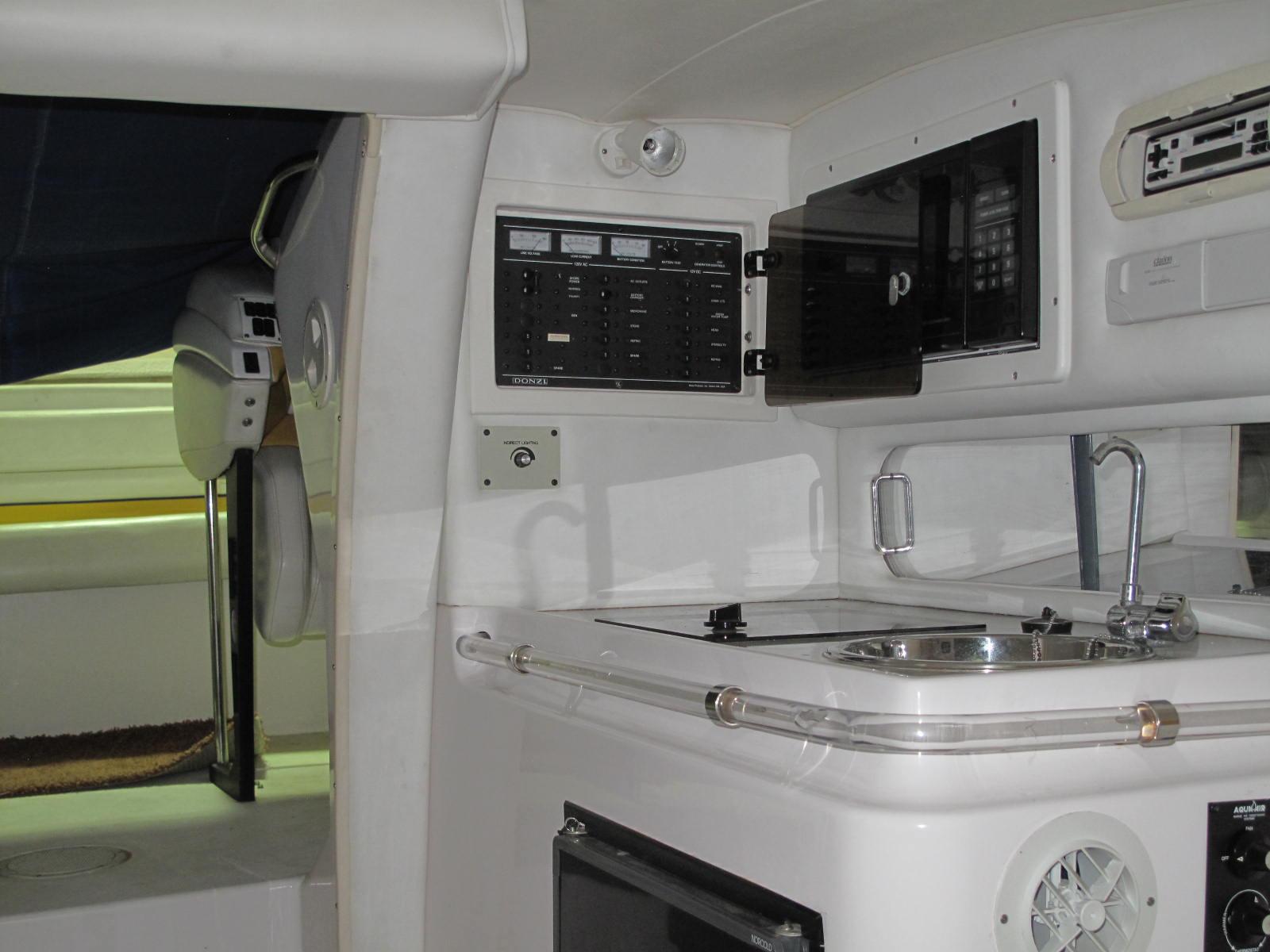 1998 Donzi 33 Zx, Gilford United States - boats.com