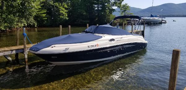 2008 Sea Ray 240 Sundeck