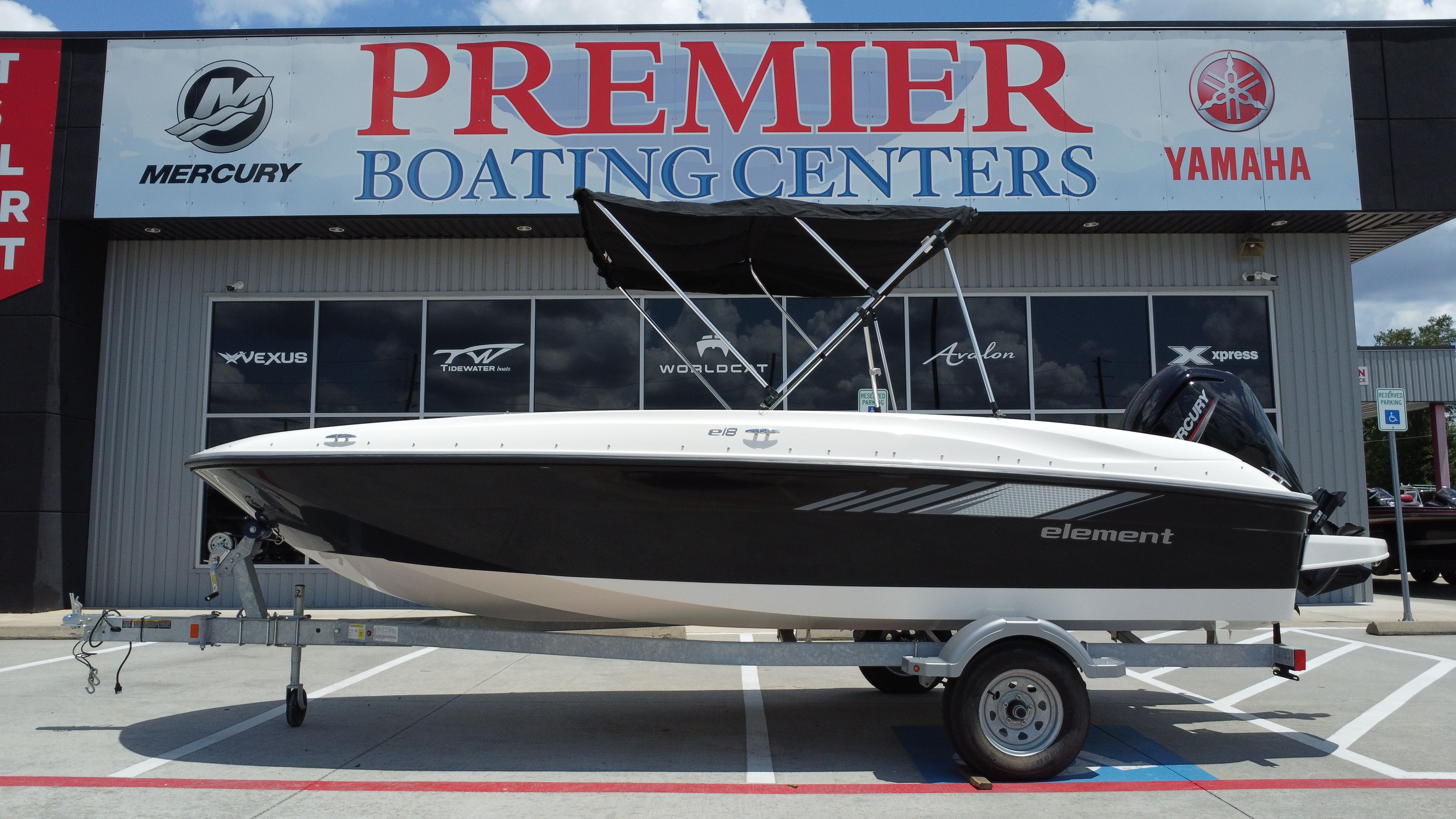 2025 Bayliner E18LE